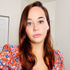 Meet your Posher, Taryn